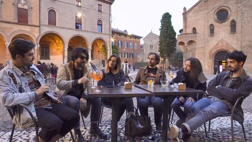I Balto intervistati a Piazza Santo Stefano, Bologna.