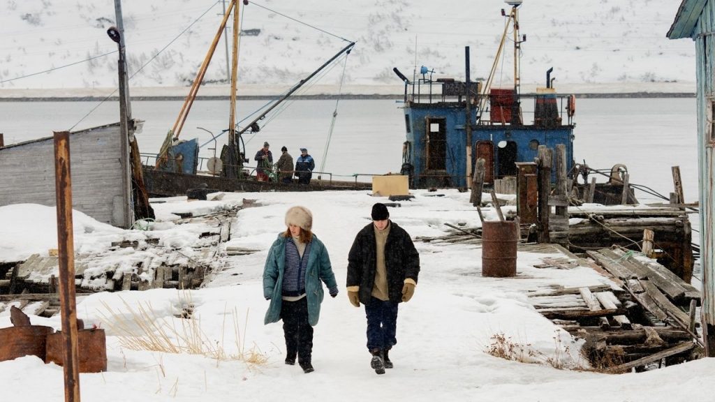 Il viaggio di Laura termina a Murmansk, dove si reca a vedere i petroglifi