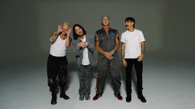 Red Hot Chili Peppers: fuori “Unlimited love”