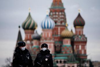 Russia accusa gli Usa: “Reclutano terroristi Isis per attacchi contro di noi”