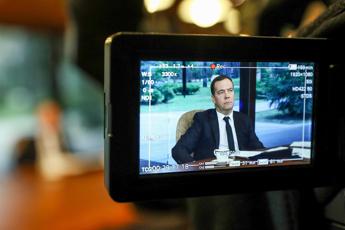 Ucraina, Medvedev: “Fine Kiev inevitabile, Occidente assisterà alla sua morte”