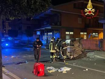 Incidente Roma, ragazzi morti a Fonte Nuova: “Auto a 100 km all’ora”