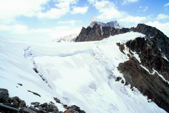 Maltempo, pericolo valanghe in montagna. Esperto: “No a escursioni”