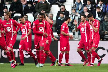 Spezia-Monza 0-2, gol di Ciurria e Carlos Augusto