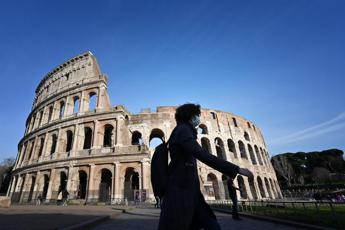 Covid oggi Lazio, 1.118 casi e 4 morti: a Roma 673 contagi