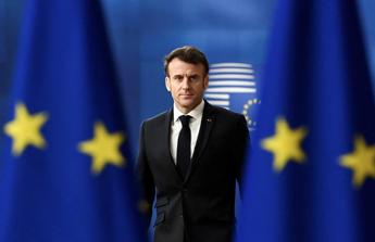 Macron: “Se l’Europa si vuole poter difendere deve anche armarsi”