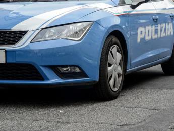 Omicidio a Pesaro, 27enne ucciso a coltellate in casa