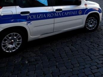 Roma, scontro tra due autobus: feriti 3 passeggeri e autista
