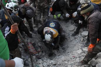 Terremoto Turchia e Siria, i morti sono oltre 16.400