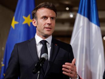 Ucraina, Macron: “Solo la diplomazia può porre fine alla guerra”