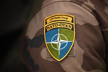 Ucraina, Nato: “Da Russia retorica nucleare pericolosa e irresponsabile”