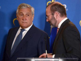 Ucraina, Tajani vede Weber: “Ci siamo chiariti, incidente chiuso”