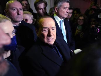 Ucraina, caso Zelensky contro Berlusconi agita maggioranza