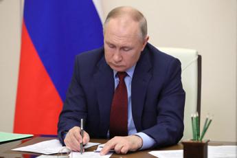 Ucraina, sanzioni alla Russia: Putin fatica a finanziare la guerra