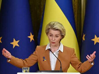 Ucraina, von der Leyen: “Decimo pacchetto sanzioni Russia entro il 24”
