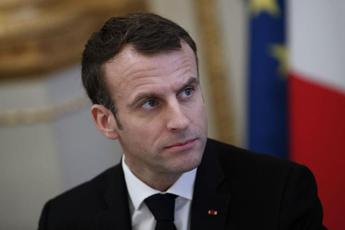 Francia, riforma pensioni: Macron parla domani in un’intervista tv