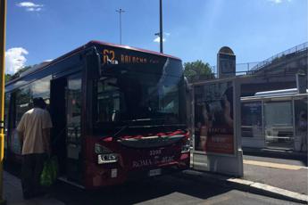 Roma, eventi e lavori sui binari: le deviazioni dei bus