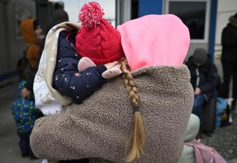 Ucraina, Kiev: riportati indietro 15 bambini deportati in Russia