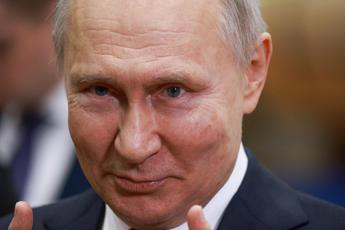 Ucraina, Putin firma nuova legge contro ‘fake news’ sulla guerra