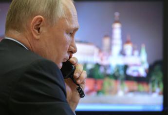 Ucraina-Russia, Erdogan a Putin: “Negoziati e stop subito a guerra”