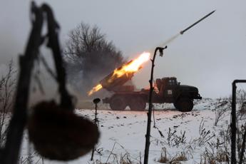 Ucraina, Russia : “Usa e Nato dicono a Kiev dove colpire”