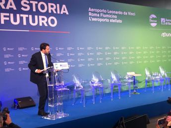 Aeroporti, Salvini: “Mi opporrò ad aumento tasse settore anche in sede Ue”