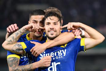 Cremonese-Verona 1-1, i gialloblù agganciano lo Spezia