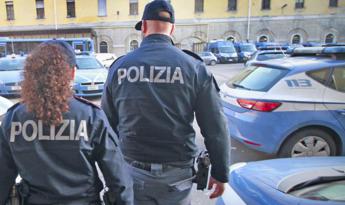 “Ho detto ora lo sfondo”, le chat dei poliziotti arrestati per tortura a Verona