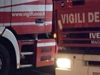Lucca, incendio in casa: muore 64enne