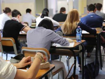 Maturità 2023, per ‘toto-tema’ studenti scommettono su D’Annunzio e Pirandello