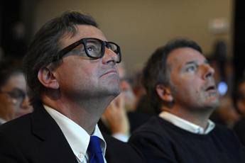 Terzo Polo, Azione smentisce rottura ma aspetta chiarimento da Renzi