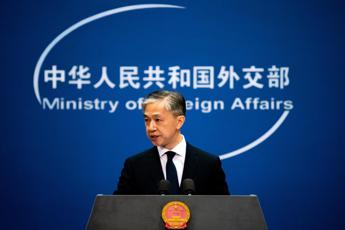 Usa-Cina, Pechino: “Bullismo irresponsabile porta allo scontro”