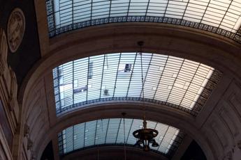 Violentata in ascensore stazione Centrale Milano, un fermo