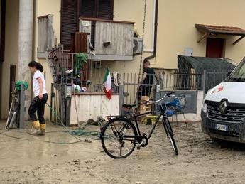 Alluvione Cesena, due metri d’acqua nelle case: “Lo Stato ci aiuti”