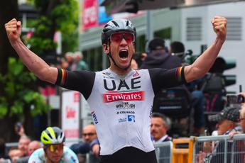 Giro d’Italia 2023, Ackermann vince 11esima tappa. Thomas sempre in rosa