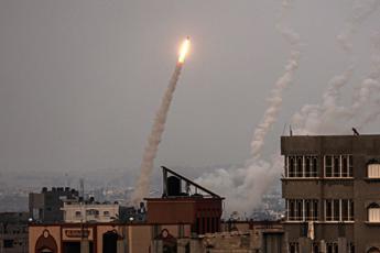 Israele-Gaza, tensione resta alta