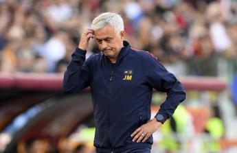 Lite con Mourinho, stop a ‘processo’ per arbitro Serra