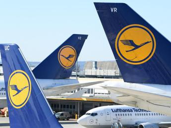 Lufthansa, prevede di assumere 8mila lavoratori nel 2023