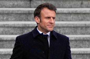 Macron annuncia: “Formeremo piloti ucraini”