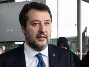 Ponte sullo Stretto, Salvini: “Nel 2032 sarà transitabile”