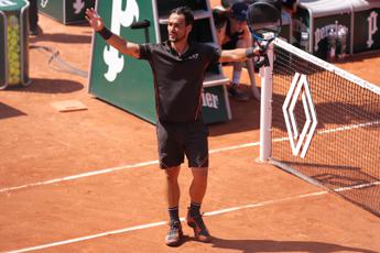 Roland Garros 2023, Fognini vola al terzo turno. Giorgi si ritira