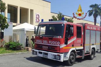 Roma, incendio al reparto ginecologia dell’ospedale Pertini