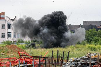 Ucraina, Kiev: “Missili Russia contro civili, morti e feriti”