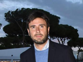 Zelensky a Roma, Alessandro Di Battista: “Mi sono vergognato”