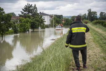 Bollette luce, gas, acqua e rifiuti: stop 4 mesi pagamento in aree colpite da alluvione