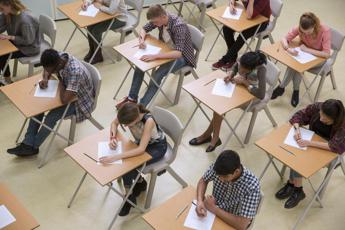 Maturità 2023, Valditara: “Lunedì al via ispezioni su ‘diplomifici'”