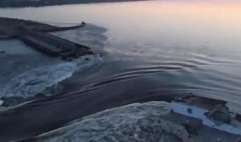 Ucraina-Russia, distrutta diga vicino Kherson: “Rischio inondazioni” – Video