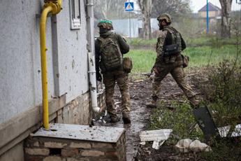 Ucraina, “Usa potrebbero fornire munizioni all’uranio impoverito a Kiev”