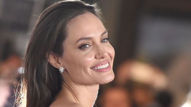 Angelina Jolie e il suo nuovo progetto nella moda