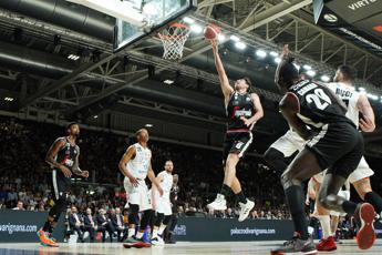 Virtus-Olimpia 69-61, Bologna vince gara 3 finale scudetto